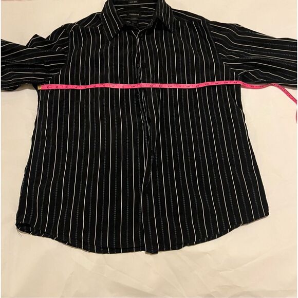 100% Silk Caliborne men' black and white striped button-up - Picture 1 of 5